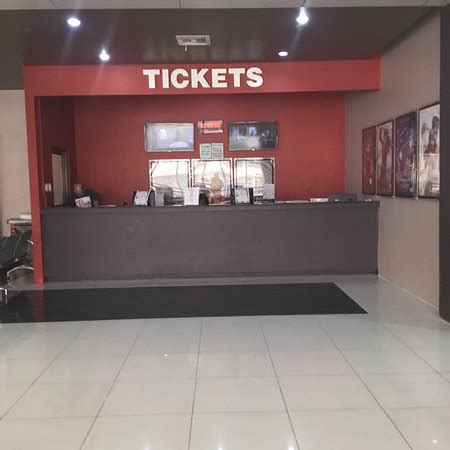 MALL OF ALNOR CINEMA .